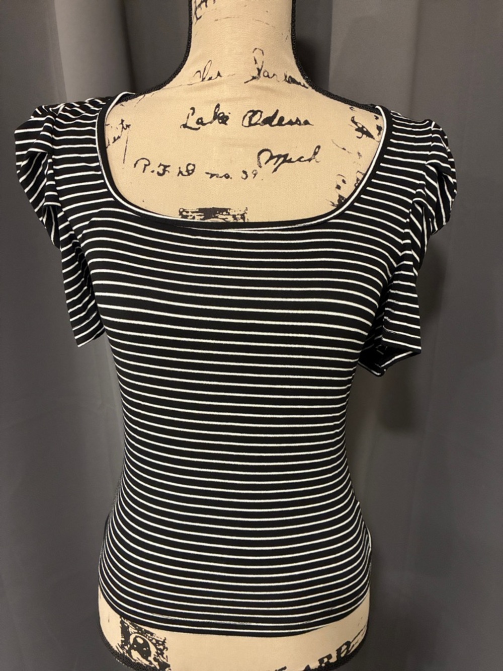 Women's Black & White Striped Scoop Neck Short Sleeve Top